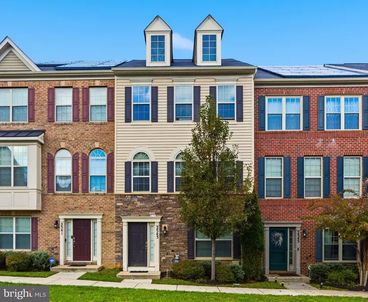 2543 STANDIFER PL, Lanham, MD 20706