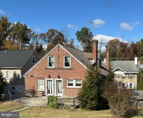 Doylestown, PA 18901,4087 ROUTE 202 #B