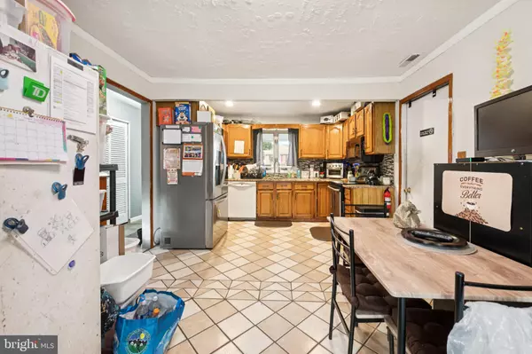 Willingboro, NJ 08046,20 PENSDALE LN