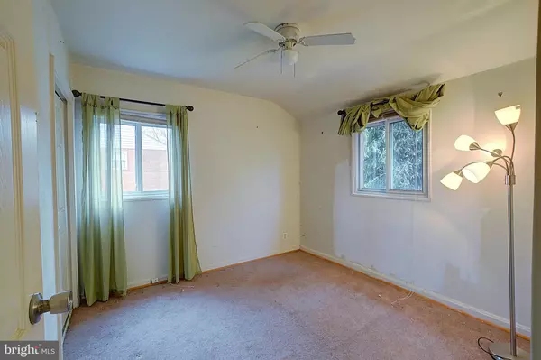 Suitland, MD 20746,2225 HOUSTON ST