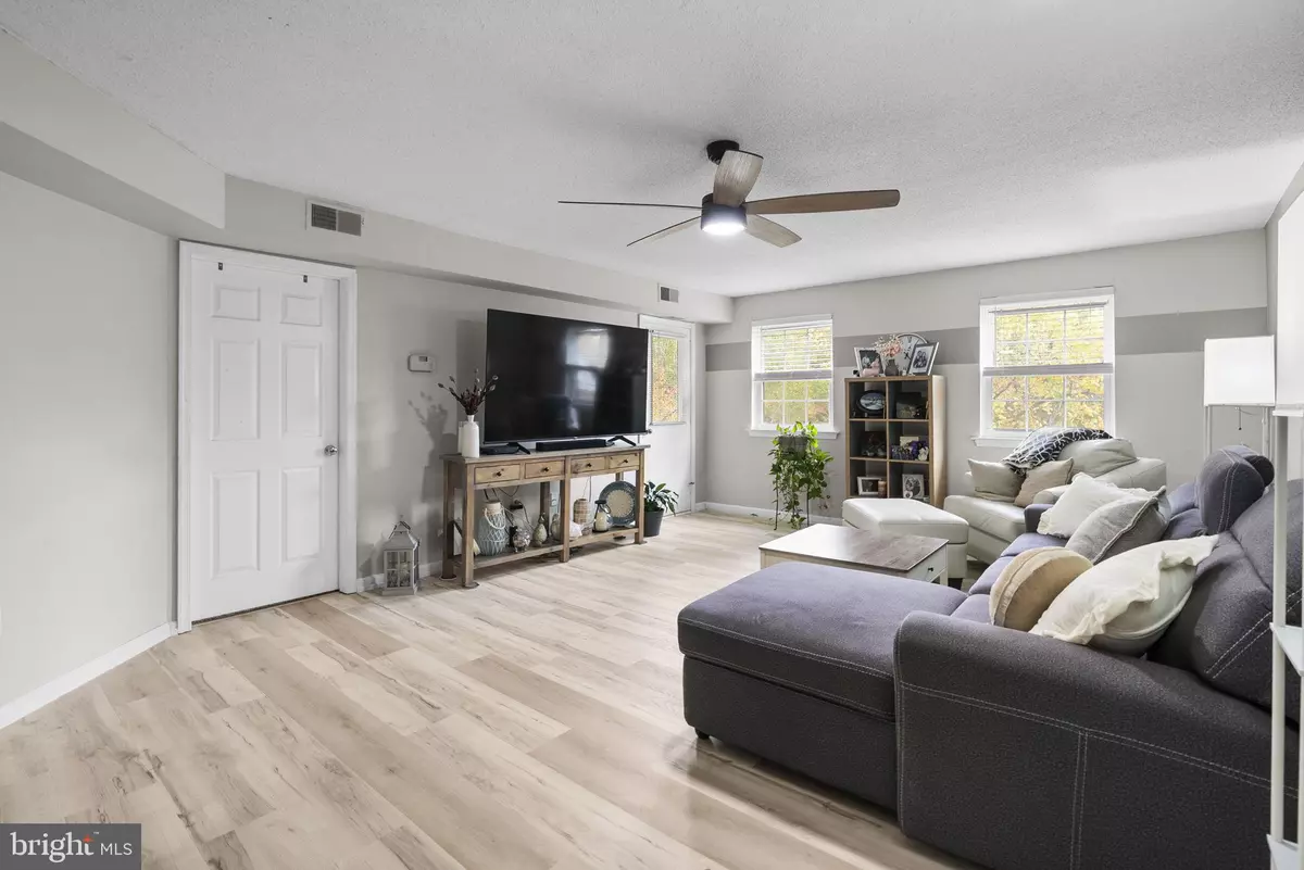 Jeffersonville, PA 19403,167 WOODSTREAM #CONDO 167