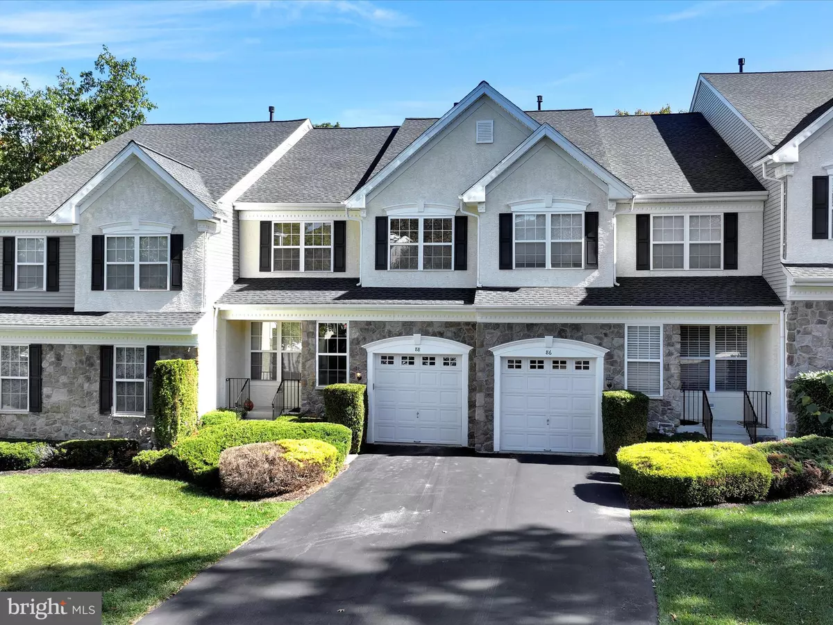 Newtown Square, PA 19073,88 LONGVIEW LN