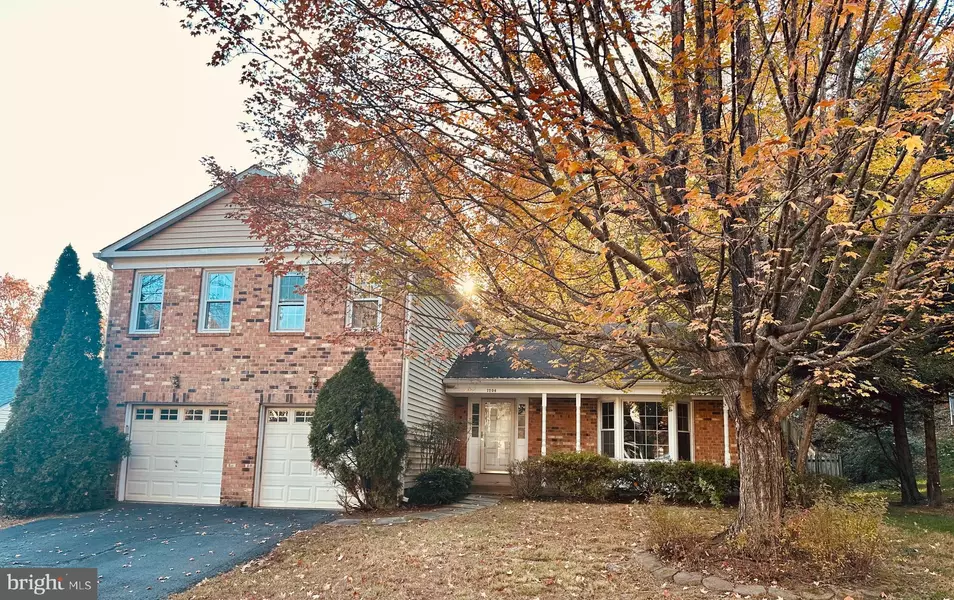 7204 JOSHUA TREE LN, Springfield, VA 22152