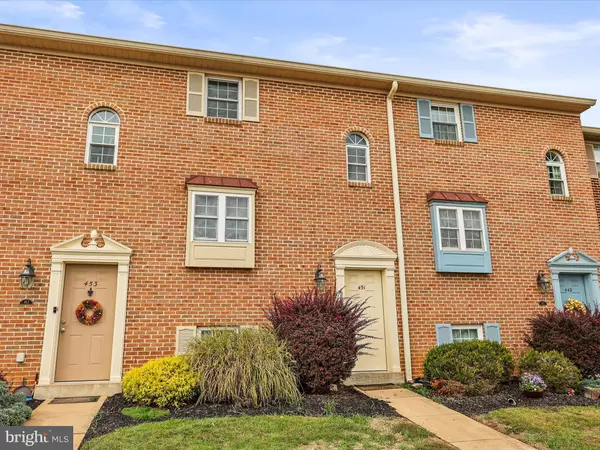 York, PA 17404,451 WELDON DR #451