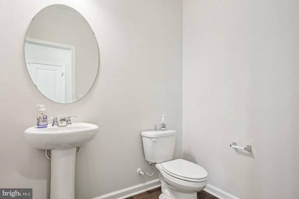 Waldorf, MD 20601,9598 KILLENNEY PL