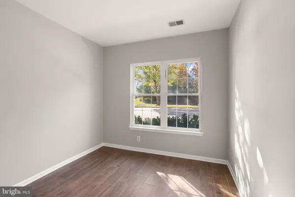 Chantilly, VA 20152,42769 ATCHISON TER