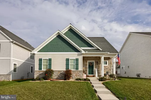 651 CHISWELL PL, Lancaster, PA 17601