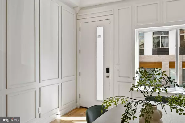 Philadelphia, PA 19123,1146 N 3RD ST