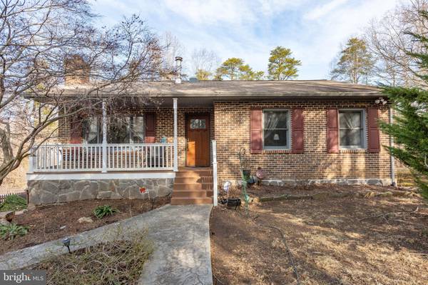 76 GROVE LN, Fredericksburg, VA 22406