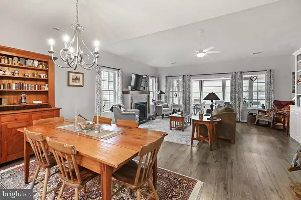 Lititz, PA 17543,647 ALLEGIANCE DR