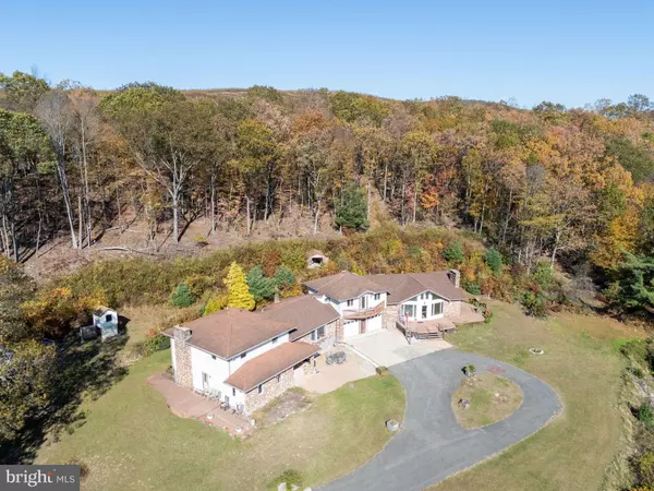 Lehighton, PA 18235,394 FLAGSTAFF RD