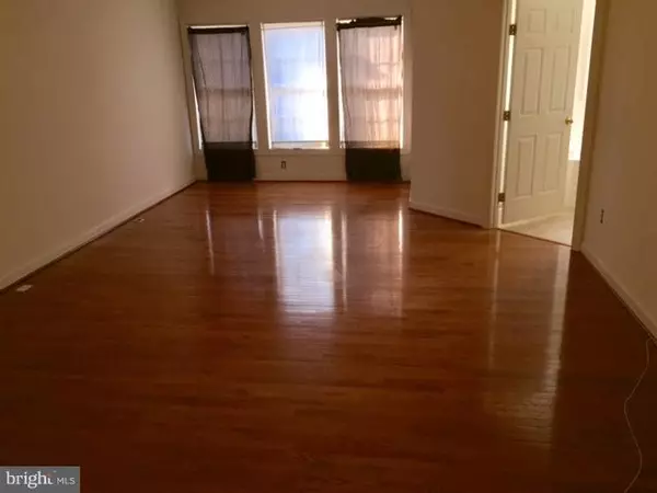 Hanover, MD 21076,7206 FAIR OAK DR