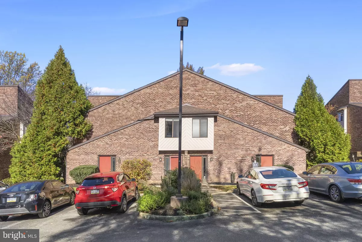 Chesterbrook, PA 19087,707 MOUNTAINVIEW DR #707