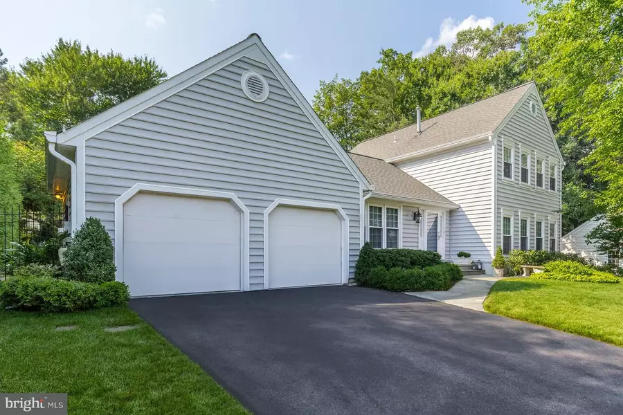 2611 BAINBRIDGE LN, Silver Spring, MD 20906