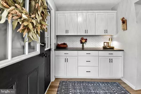 Seven Valleys, PA 17360,9263 E SPRINGFIELD RD