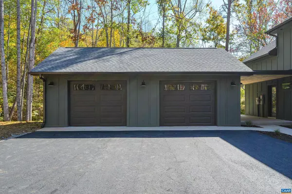 Afton, VA 22920,2635 ENNIS MOUNTAIN RD