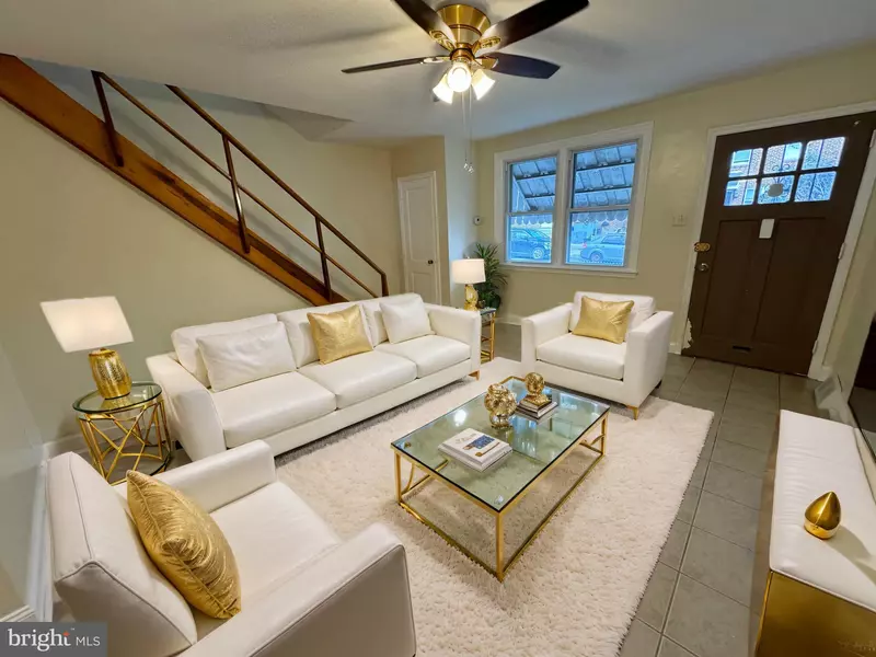 4560 TAMPA ST, Philadelphia, PA 19120