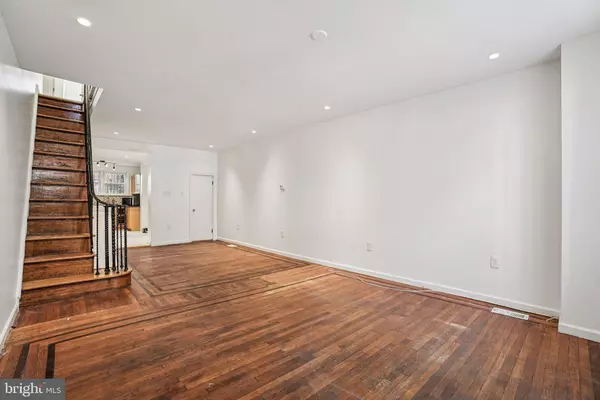 Philadelphia, PA 19148,2324 S MILDRED ST