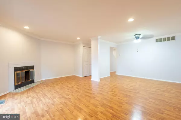 Columbia, MD 21046,9036 EARLY APRIL WAY