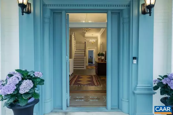 Charlottesville, VA 22902,409 PARK ST