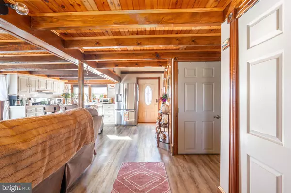 Elmer, NJ 08318,126 JEFFERSON RD