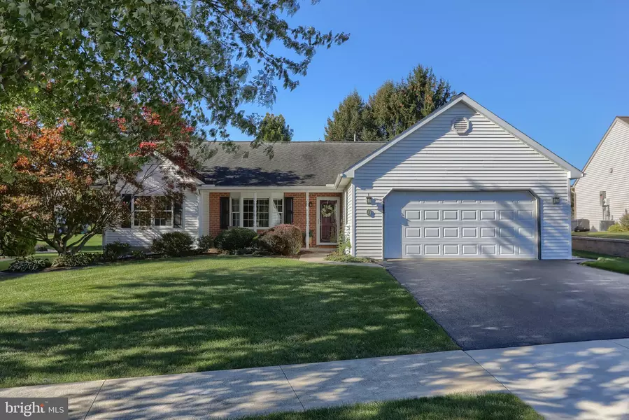 3 ARBOR DR, Myerstown, PA 17067