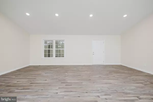 Hedgesville, WV 25427,12493 BACK CREEK VALLEY RD