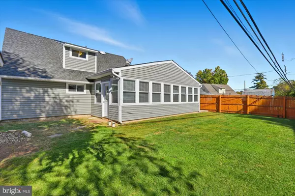 Levittown, PA 19057,38 VIOLET RD