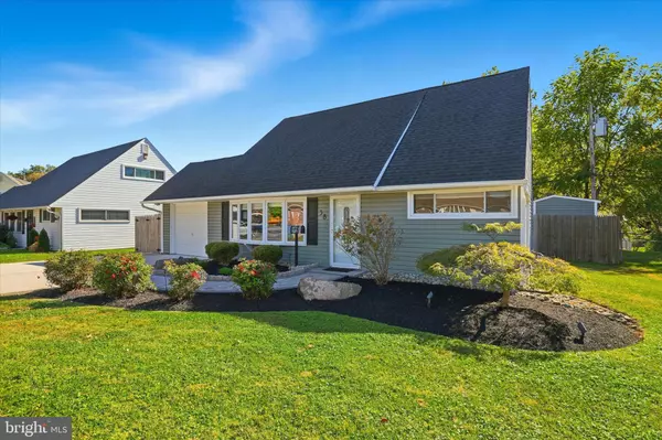 Levittown, PA 19057,38 VIOLET RD