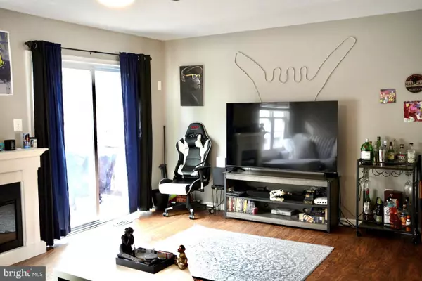 Westminster, MD 21158,537 CONGRESSIONAL DR