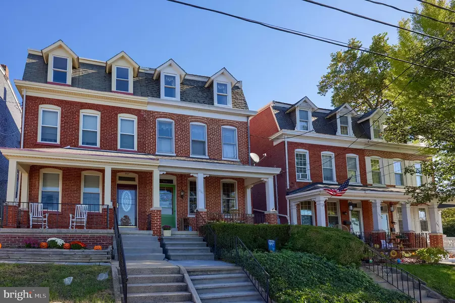 305 N 7TH ST, Columbia, PA 17512