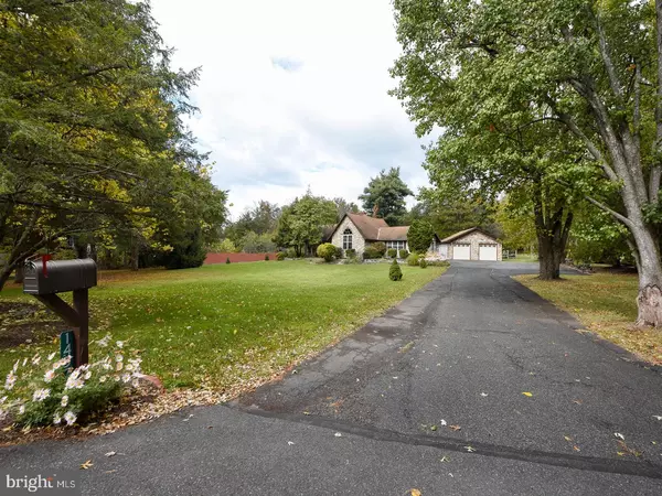 Pennsburg, PA 18073,1457 NEWMAN RD