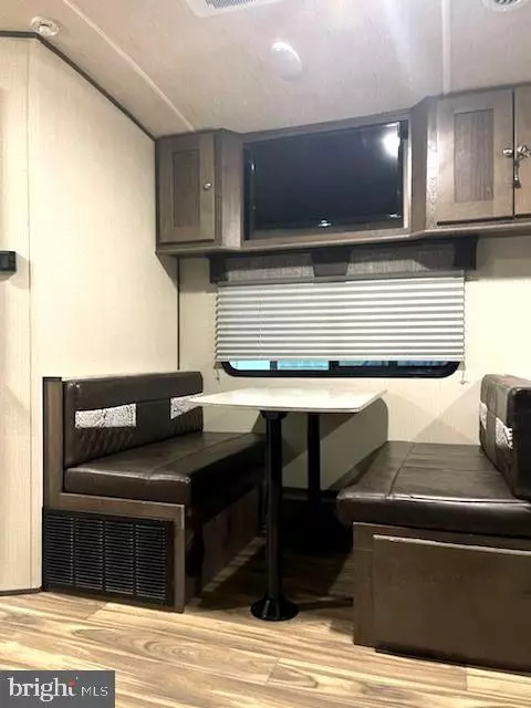 Cape May, NJ 08204,669 ROUTE 9 RTE #439