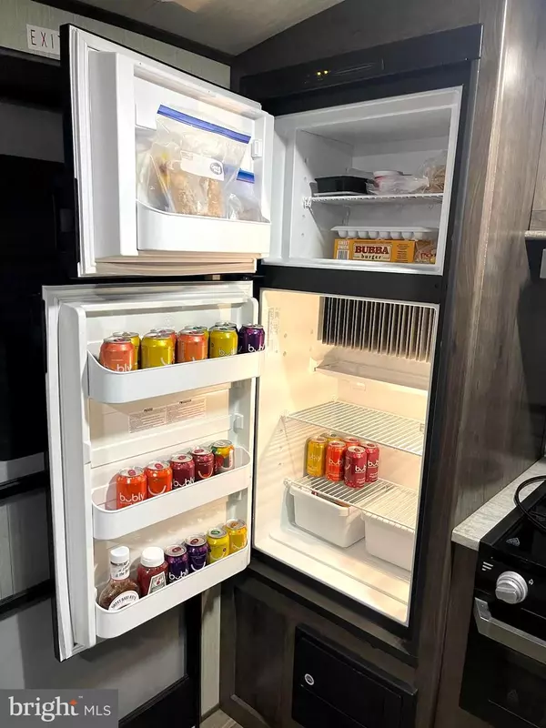 Cape May, NJ 08204,669 ROUTE 9 RTE #439