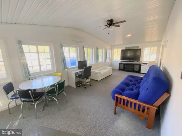 Long Neck, DE 19966,33424 PINEBARK CV #2625