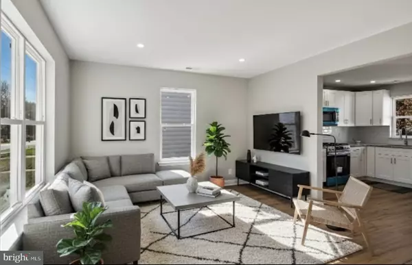 Lindenwold, NJ 08021,104 W PARK AVE