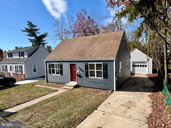 104 W PARK AVE, Lindenwold, NJ 08021