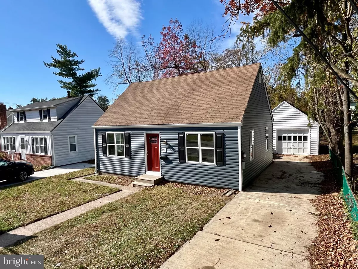 Lindenwold, NJ 08021,104 W PARK AVE