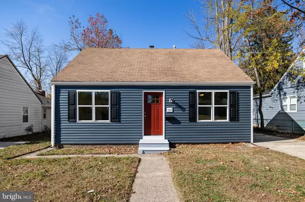 Lindenwold, NJ 08021,104 W PARK AVE