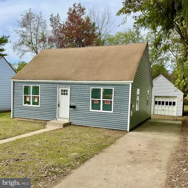 104 W PARK AVE, Lindenwold, NJ 08021