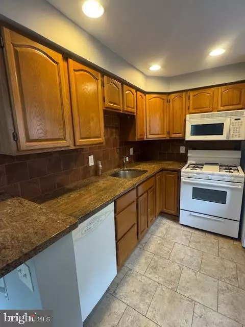 Media, PA 19063,19 LINCOLN ST #B