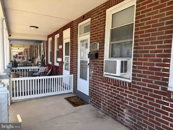 York, PA 17403,737 WALLACE ST