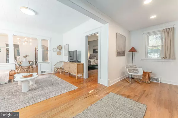 Springfield, PA 19064,864 NORTH AVE