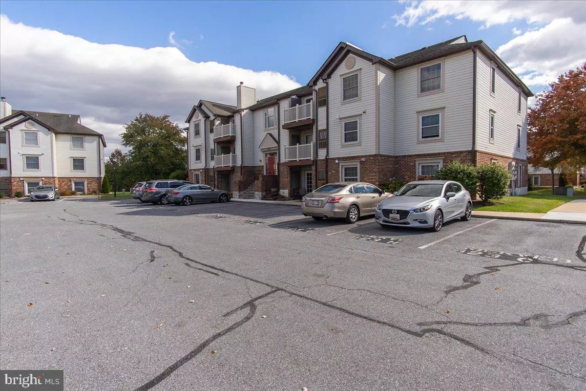 Frederick, MD 21701,823 STRATFORD WAY #A