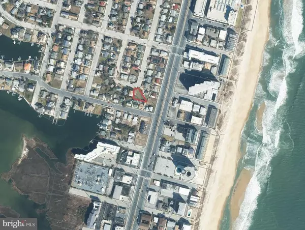 Ocean City, MD 21842,8702 E BISCAYNE DR