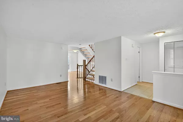 Greenbelt, MD 20770,7682 MANDAN RD