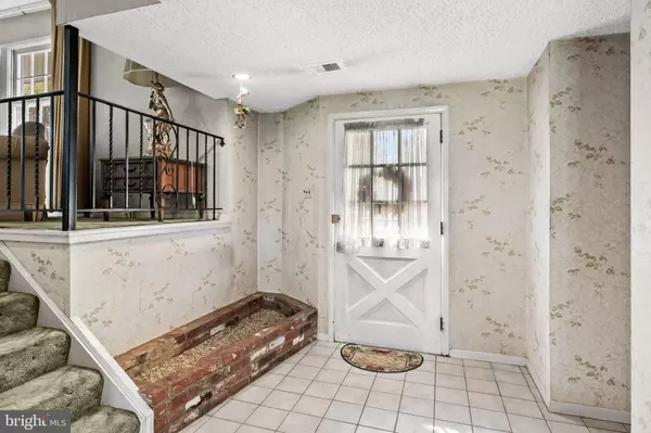 Cherry Hill, NJ 08034,223 DRAKE RD