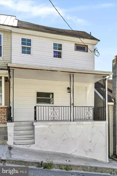 262 BROWN ST, Tamaqua, PA 18252