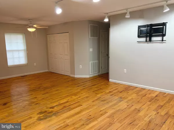 Inwood, WV 25428,418 TRUE APPLE WAY