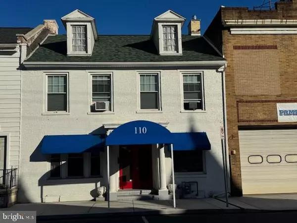 110 VALLEY ST, Lewistown, PA 17044